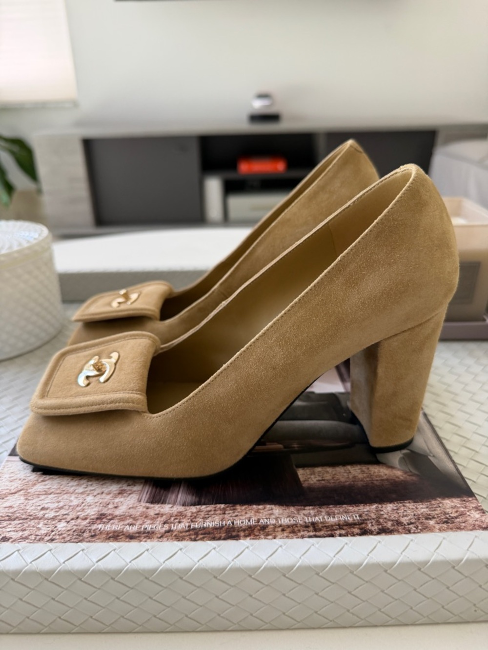 Chanel SS 26 Blazy Brown Beige Suede Square Toe CC Logo Turn-lock Pumps Heels 37